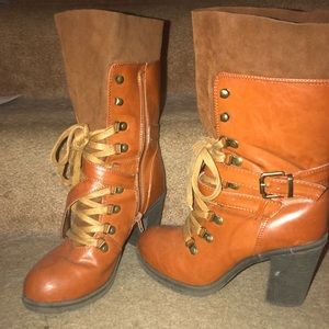 Combat/Moto heeled boots!